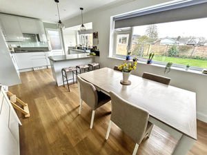 Kitchen/diner- click for photo gallery